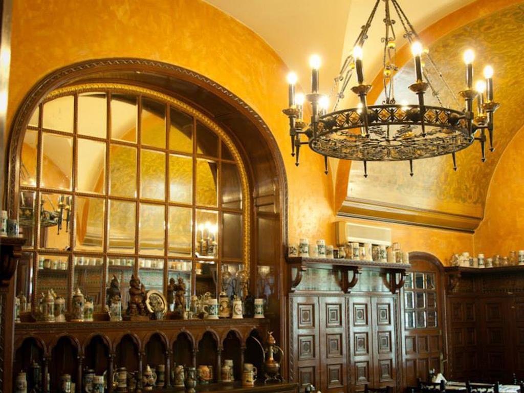 Hanu' Berarilor Hotel Bucureşti