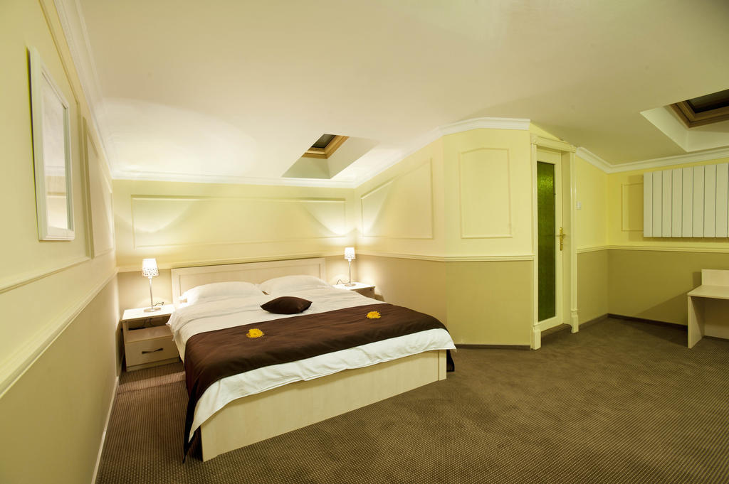 Hotel Hanu' Berarilor